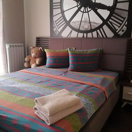 Flat Near The Mcdonald'S Apartment บาทูมิ ภายนอก รูปภาพ